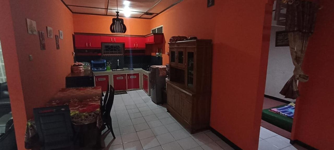 Villa Puspa 259 By Surganya Villa Puncak Dış mekan fotoğraf